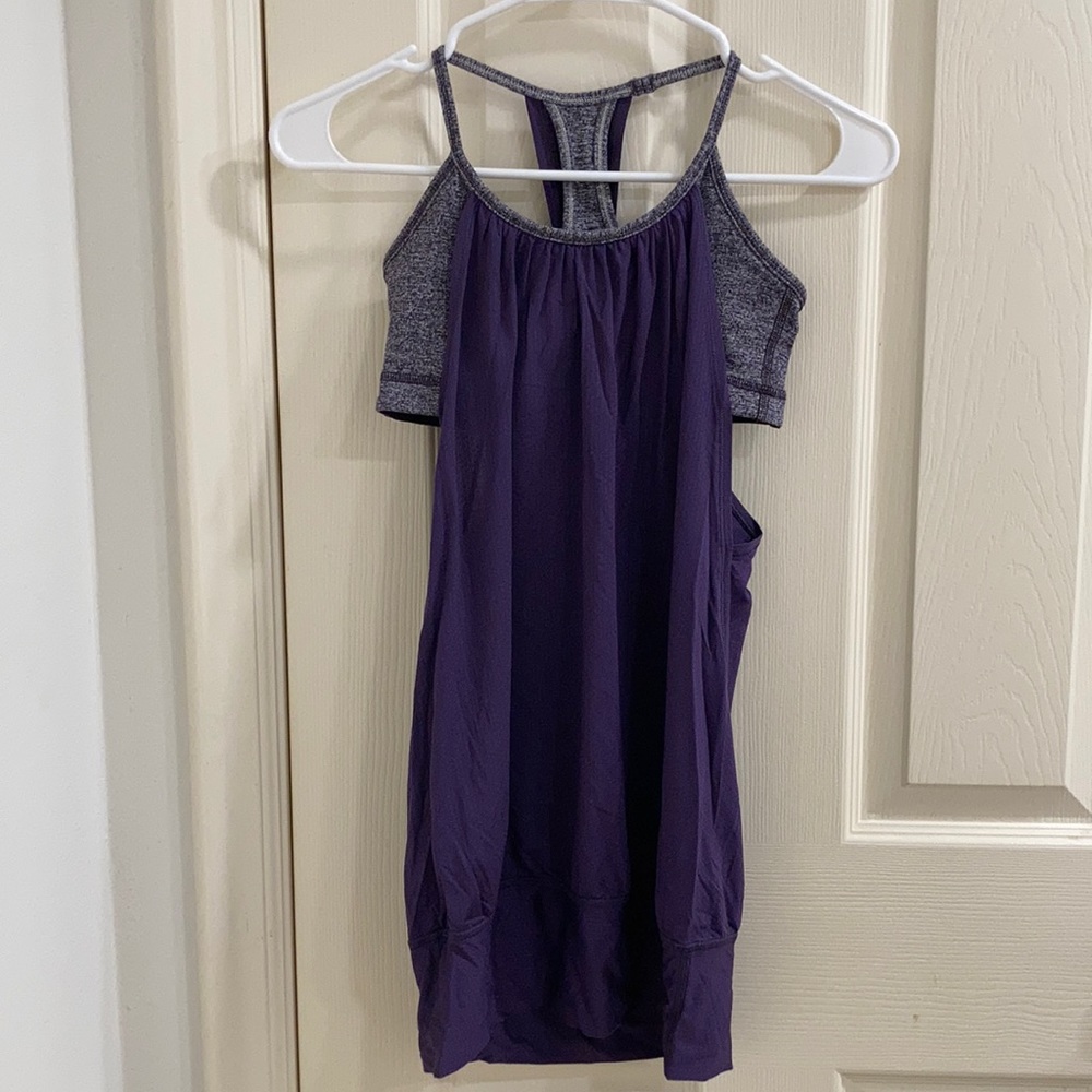 Lululemon No Limits tank with built in bra